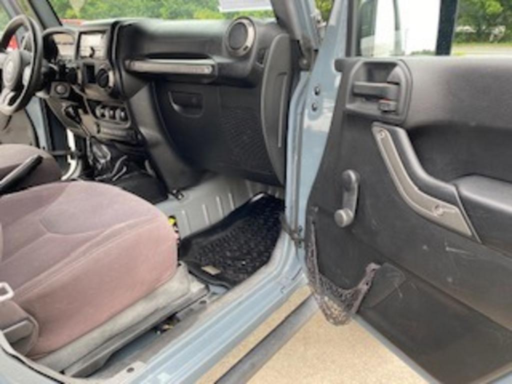 2015 Jeep Wrangler Sport - Photo 13