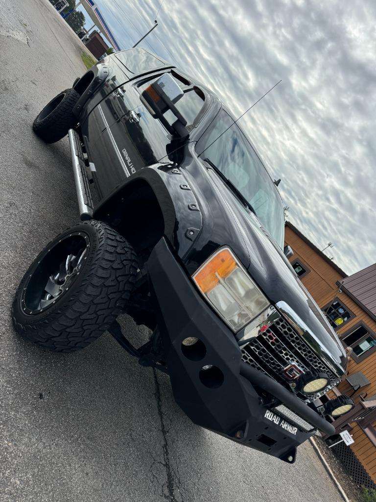 2011 GMC Sierra 2500 Denali HD